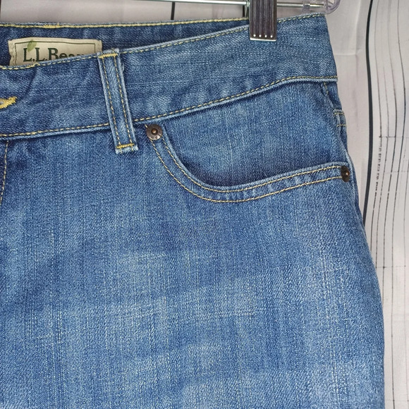 L.L.Bean Favorite Fit Curvy Jean 100% cotton - Picture 6 of 16